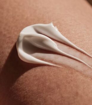 Como cuidar de pele ressecada: dicas do dermatologista